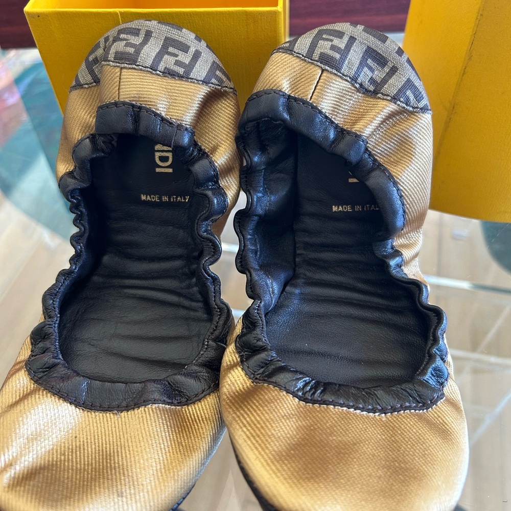 Authentic FENDI Ballet shoes Gold and Brown
